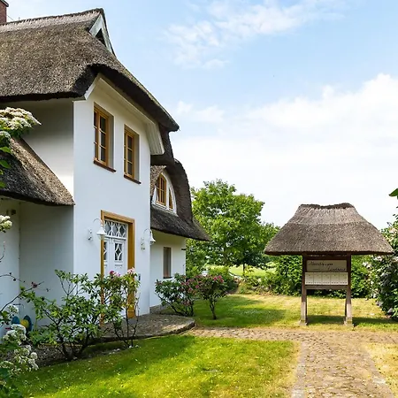 Ahrenshooper 01 شقة